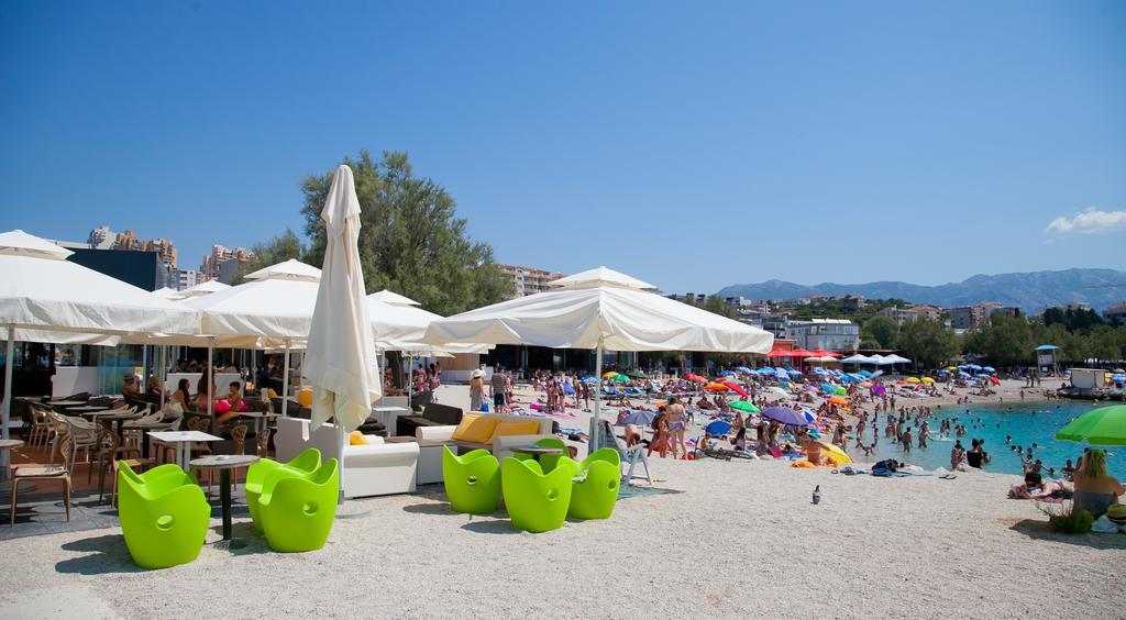 Luxury Beach Front Apt With Seaside View And Free Parking Spalato Esterno foto