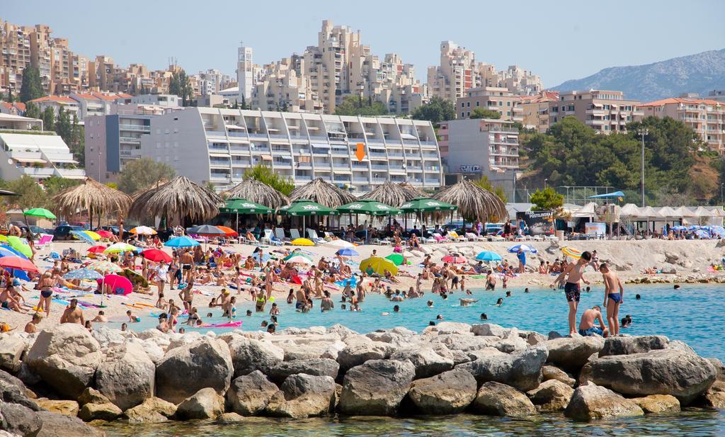 Luxury Beach Front Apt With Seaside View And Free Parking Spalato Esterno foto