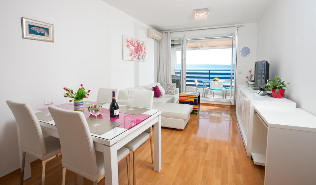 Luxury Beach Front Apt With Seaside View And Free Parking Spalato Esterno foto