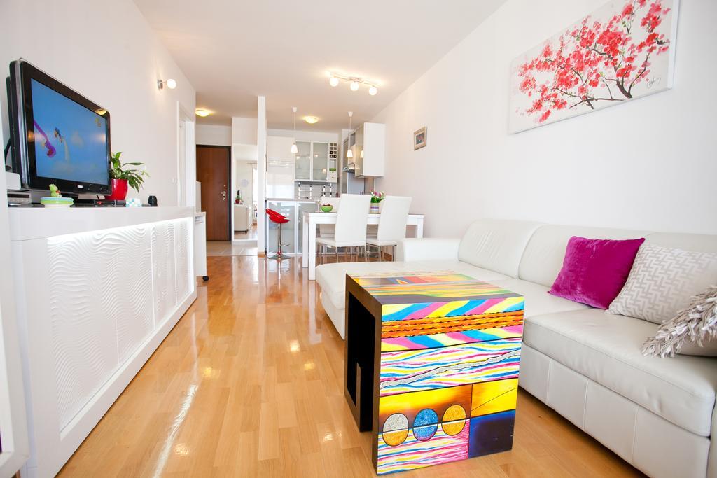 Luxury Beach Front Apt With Seaside View And Free Parking Spalato Esterno foto